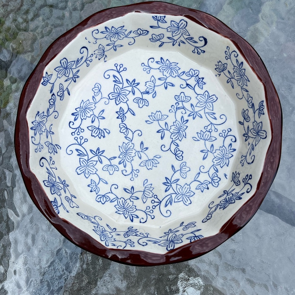 Floral Lace Ceramic Pie Plates- Blue